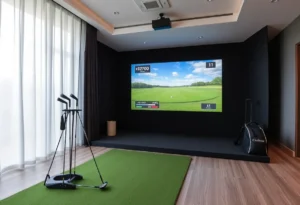 Golf simulator with virtual course display and golf clubs